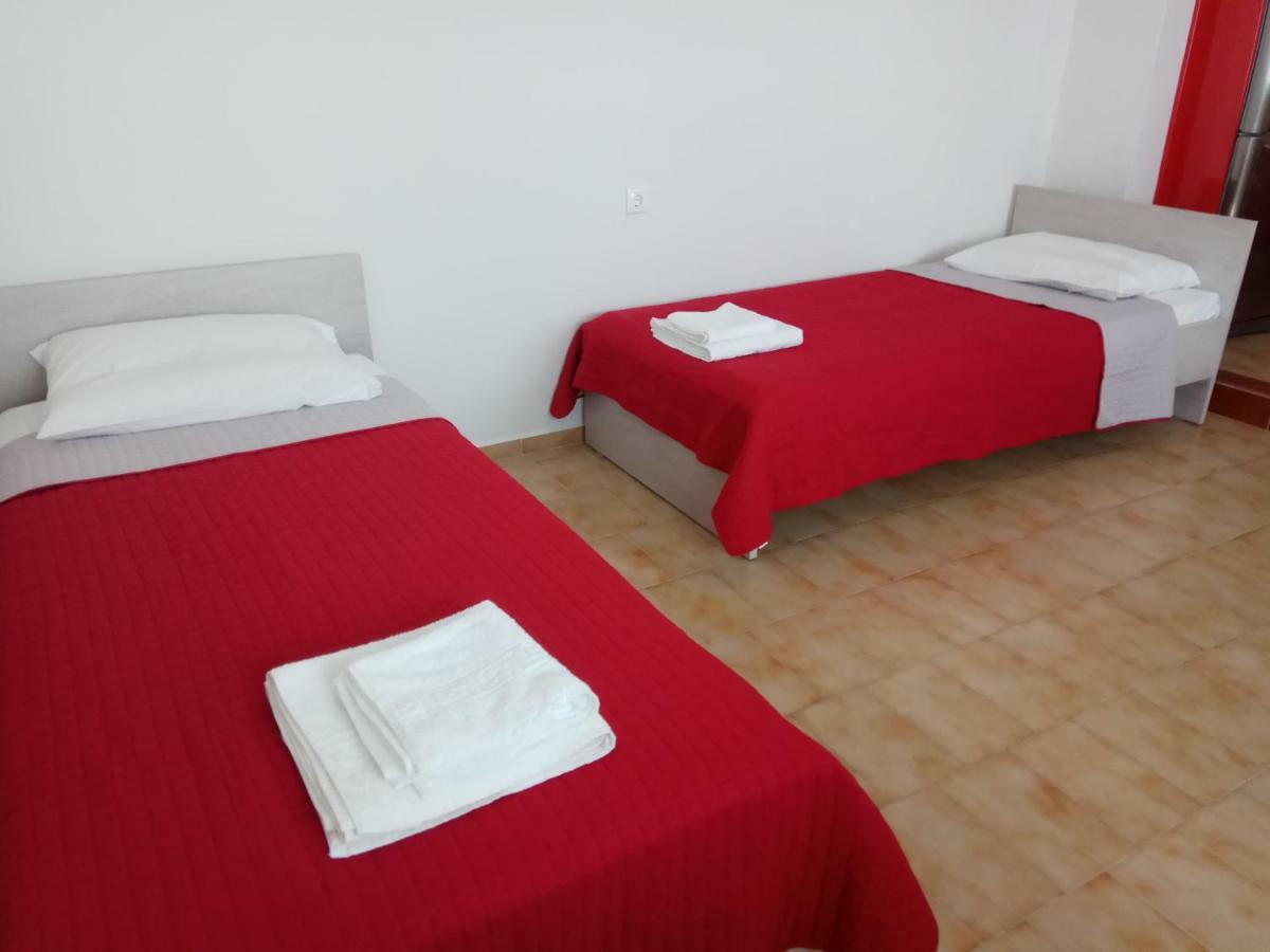 Zea Waves Apartments Kastri  Exterior photo